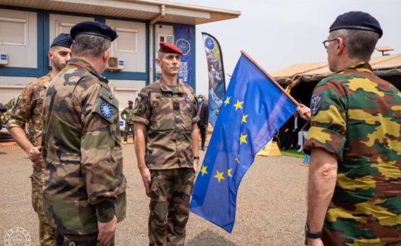 Европа не собирается размещать военные контингенты на Украине, и дает Киеву самые расплывчатые гарантии