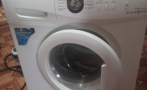 Бабушкин метод или физика? Эффект стирки с полиэтиленовым пакетом — странно, эффективно и бесплатно Бабушкин метод или физика? Эффект стирки с полиэтиленовым пакетом — странно, эффективно и бесплатно